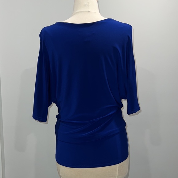 Joseph Ribkoff cold shoulder top, size 10 - Picture 4 of 7